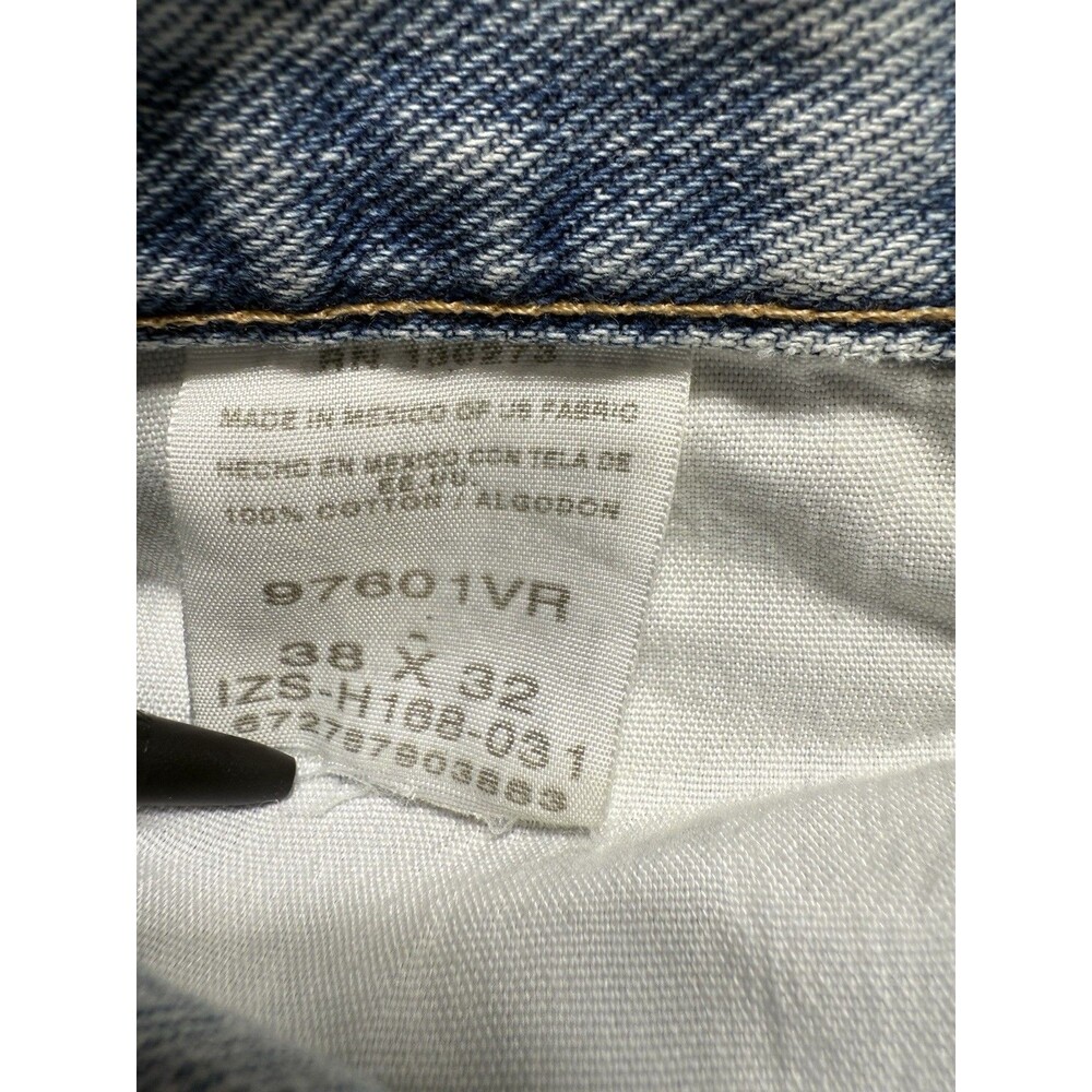 VTG Wrangler Jeans 36x32 Distressed Patina Faded Whiskered Grunge Workwear Denim - Picture 14 of 14